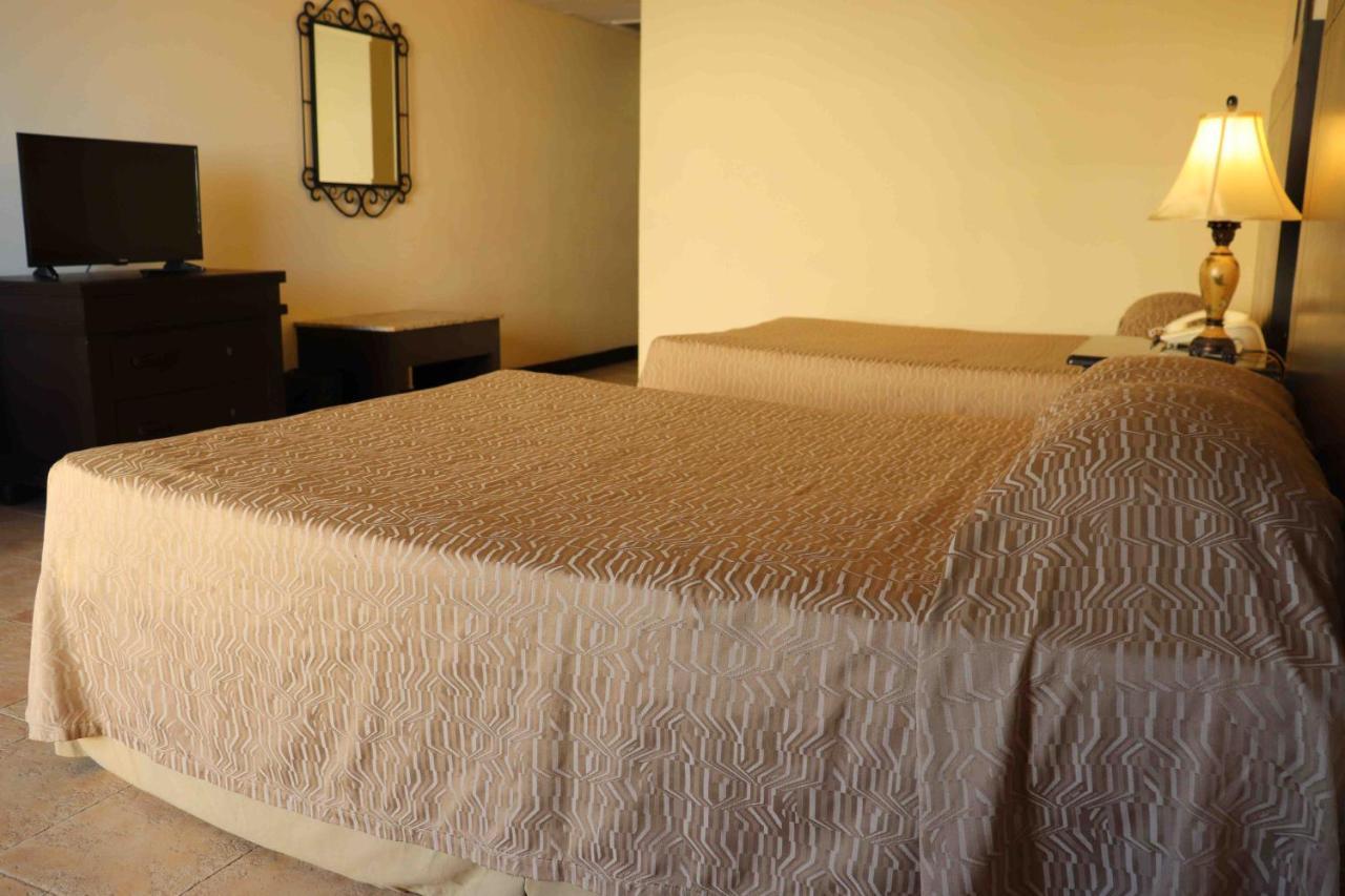 Hotel Arenas Del Mar Resort 탐피코 객실 사진